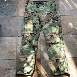 Brixton All Terain camo pants size 34